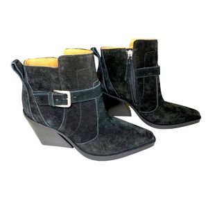 NWT! Antonio Melani Peatrie Black Suede Booties, Size 6.5 with 3” heels